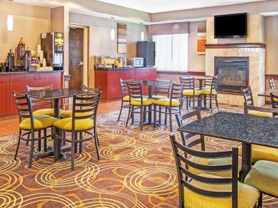 Days Inn By Wyndham Brewerton/ Syracuse Near Oneida Lake Exterior foto