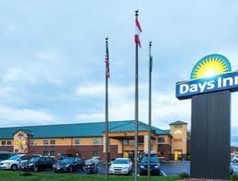 Days Inn By Wyndham Brewerton/ Syracuse Near Oneida Lake Exterior foto